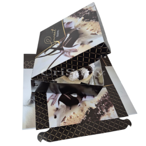 Кутия за торта Сладки Истории 30 парчета -50 бр.